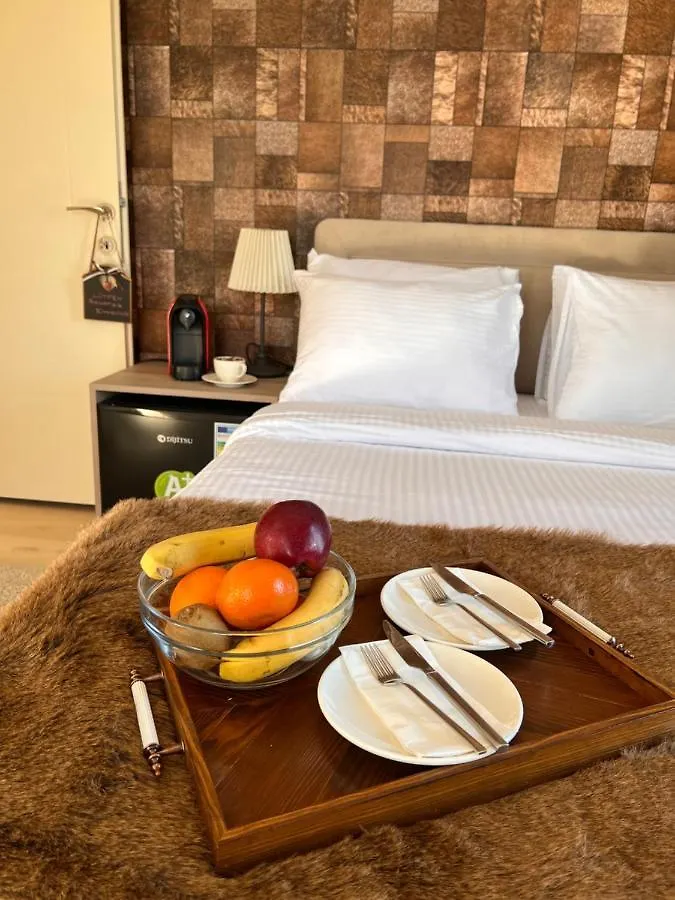 B. Equine Range Hotel Narlidere 0*,  Turkey