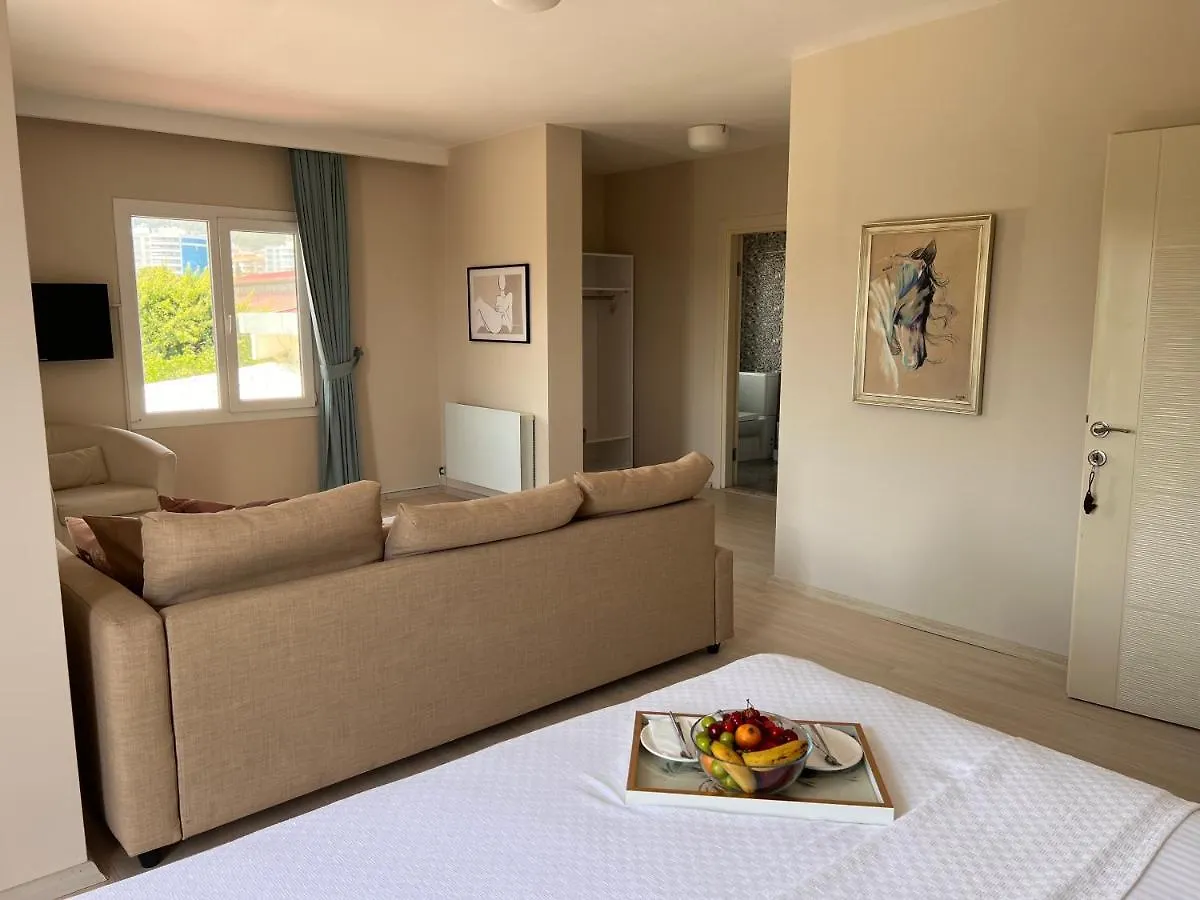 B. Equine Range Hotel Narlidere Farm stay